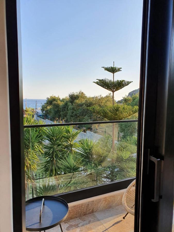 Vila Natali Himare Buitenkant foto