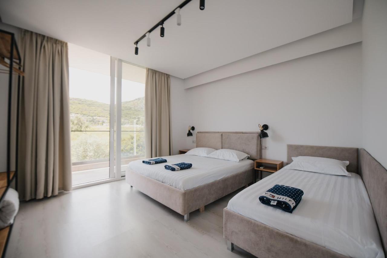 Vila Natali Himare Buitenkant foto