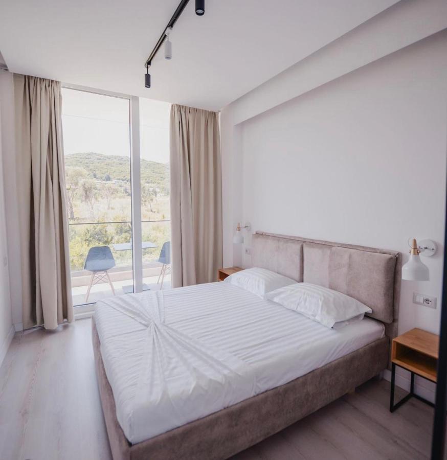 Vila Natali Himare Buitenkant foto