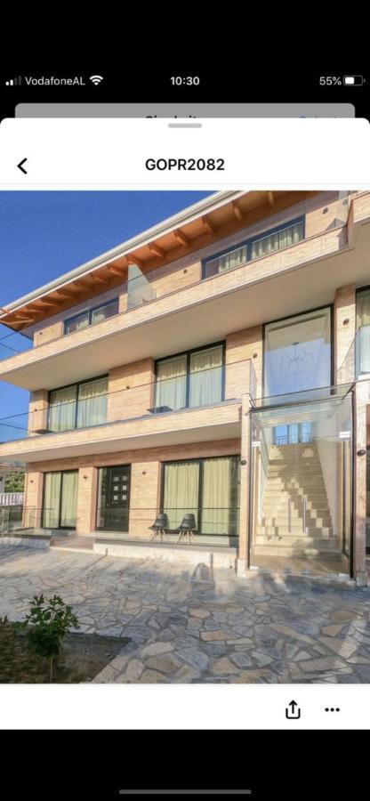 Vila Natali Himare Buitenkant foto
