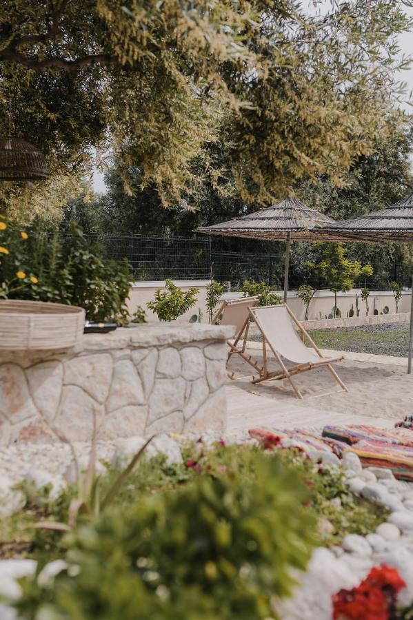 Vila Natali Himare Buitenkant foto